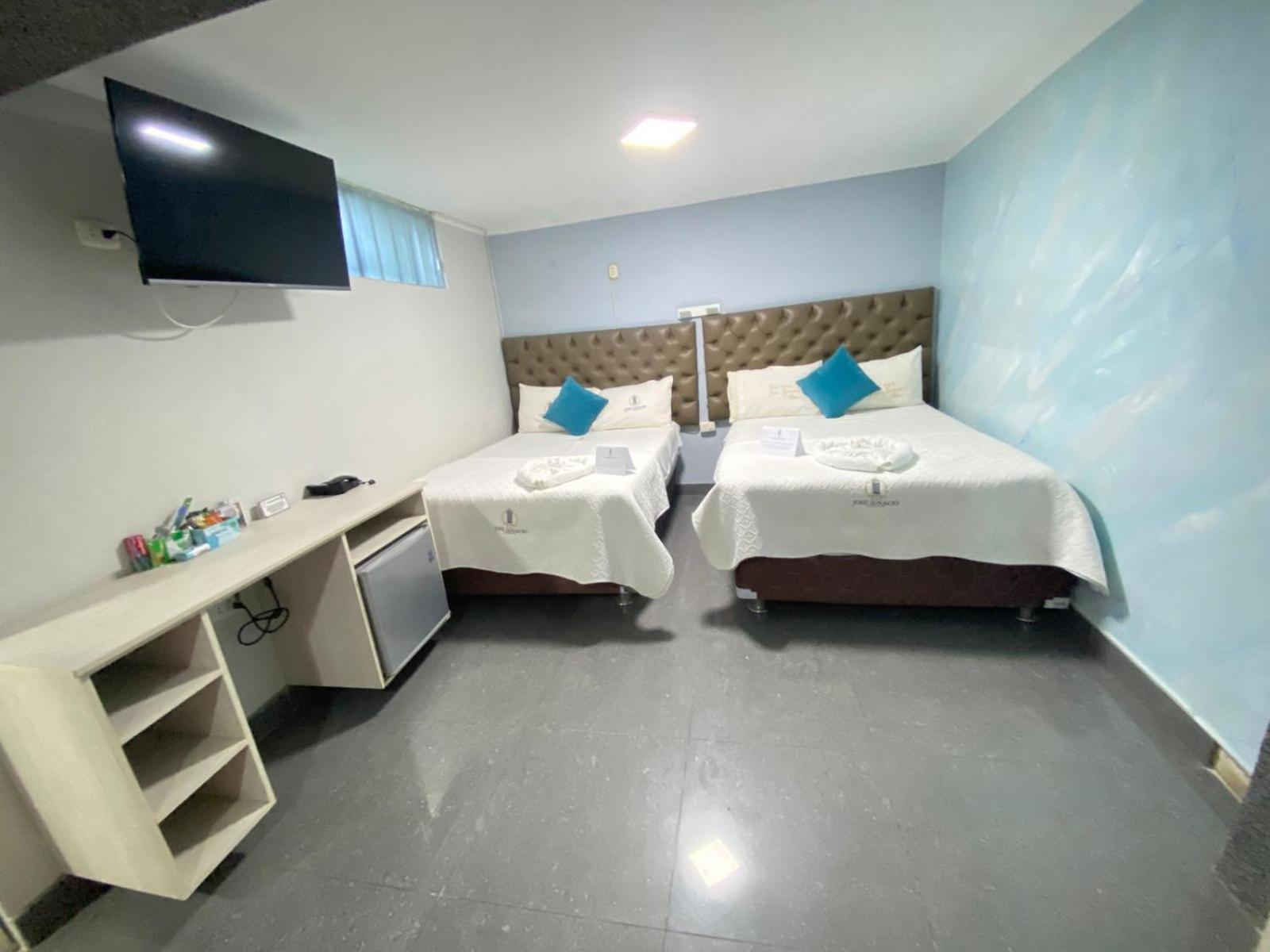 Hotel Jose Ignacio Chepén Exteriör bild