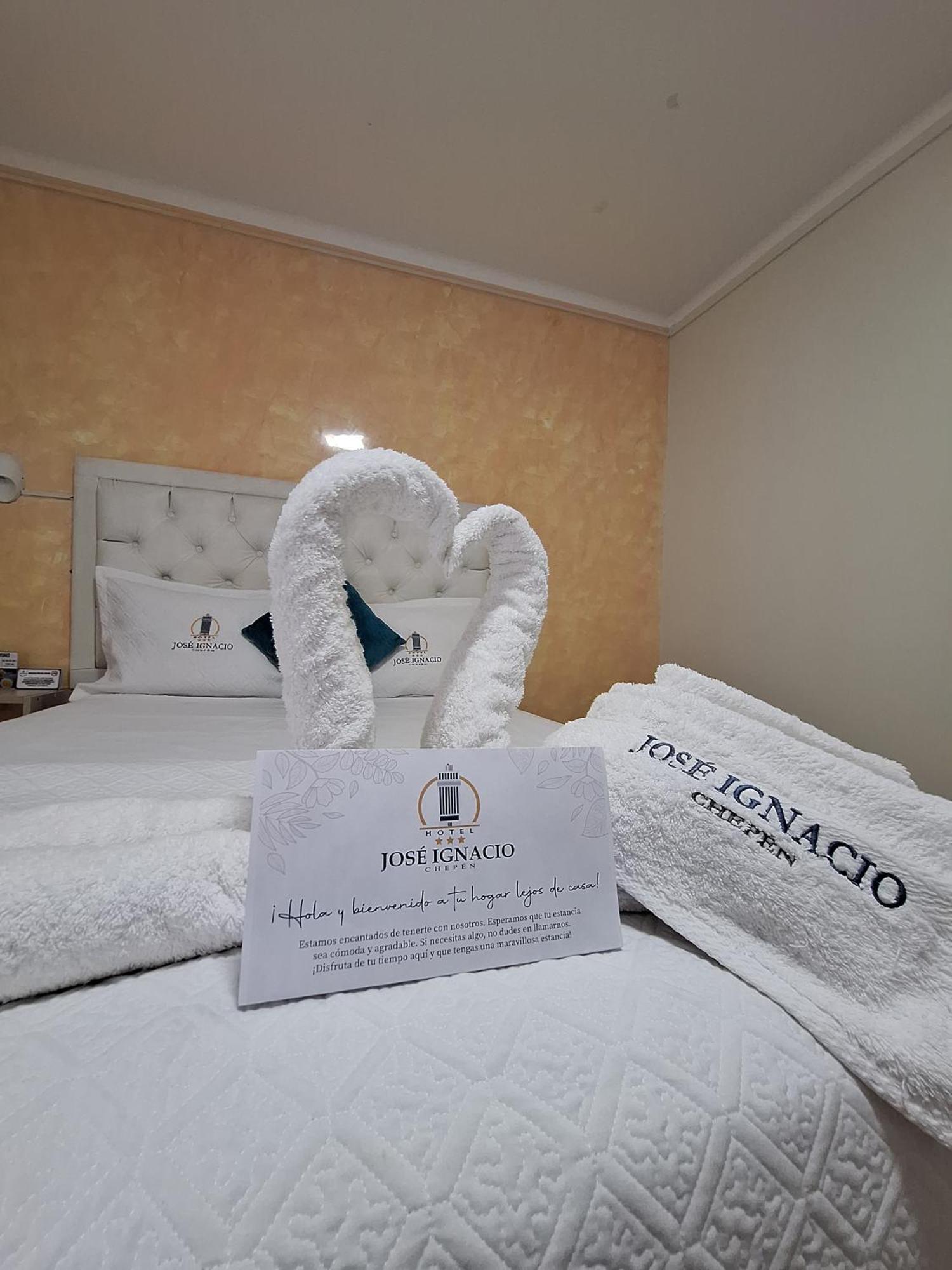 Hotel Jose Ignacio Chepén Exteriör bild