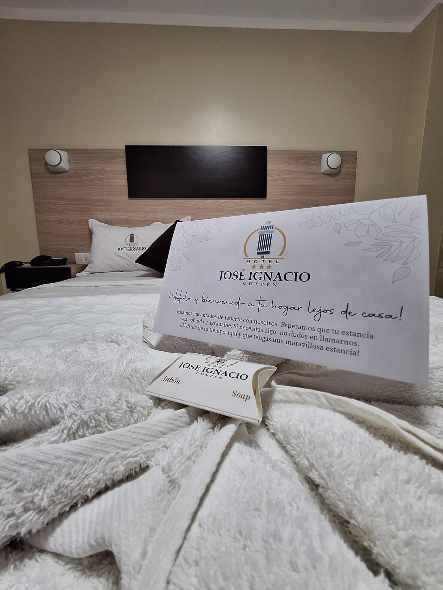 Hotel Jose Ignacio Chepén Exteriör bild